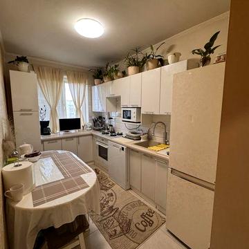 Продається 3-х кімнатна квартира