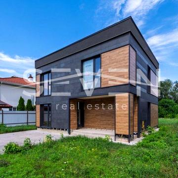 Продаж будинок 170 м2, ділянка 6 соток, Віта-Літовська (Чапаєвка), Голосіївський район, поруч база Динамо Київ