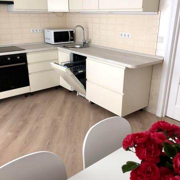 Сирецькі Сади Виговського 10-ж однокімнатна