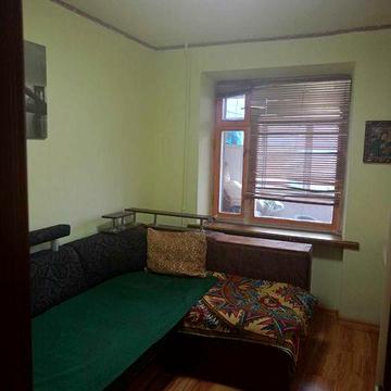 Здам одну кімнату довготривало