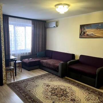 Продам  двукімнатну квартиру