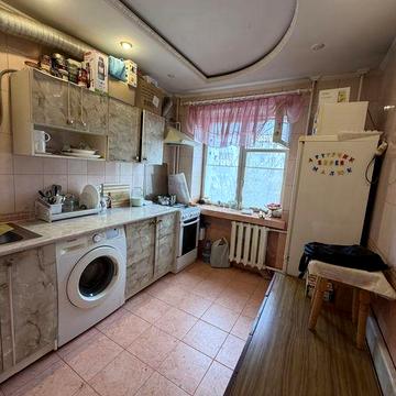 Продам 1-кімнатну квартиру в центрі