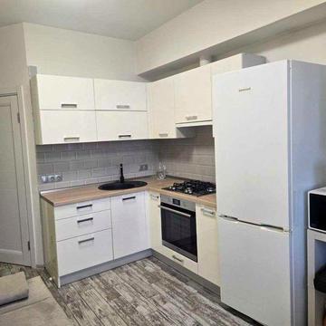 Власник.  Здам свою 1к квартиру,42 м в ЖК Фемілі,м.Теремки.