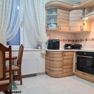 2 окремі кімнати по вул. Урлівська, Позняки !!! Є ГЕНЕРАТОР та ІНВЕРТОР !