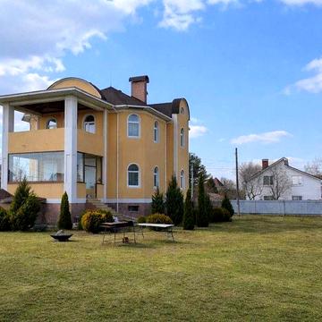 Продаж будинку в с. Буча (15 км від КП по Житомирській трасі)