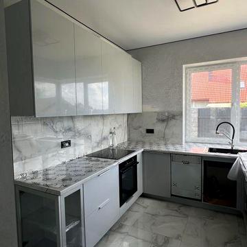 Котедж з сучасним ремонтом