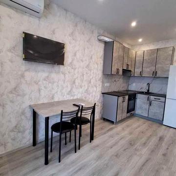 Перша сдача!ЖК Бургундія,Сингаївського 2-Б, затишна сучасна студія, низький поверх