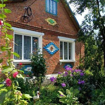 Продам будинок зі зручностями в селі Великий Луг.