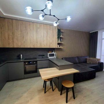 ЖК Манхеттен, сучасний ремонт, світло не вимикають