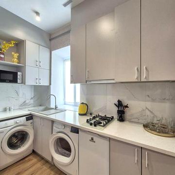 Продаж квартири 1 кімнатна Львів центр  бічна  Куліша