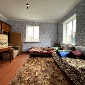 Ексклюзив. Продам цегляний будинок зі зручностями в місті Узин