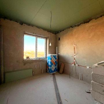 Продам недорого  1 комнатную квартиру в Молодёжном ЖК Новосёл