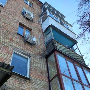 Продаж 1 кімнатна квартира м. Дорогожичі  Без комісії