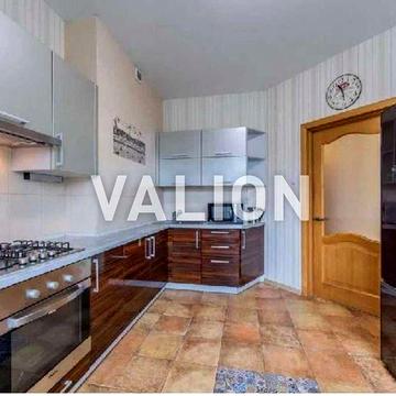 Продаж 2к.квартири в ЖК "Британський квартал" вул. Крейсера Аврори 10