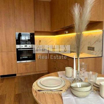 Продаж 2К вид на Дніпро ЖК Dock 32 70 кв.м з ремонтом ЖК Rybalsky