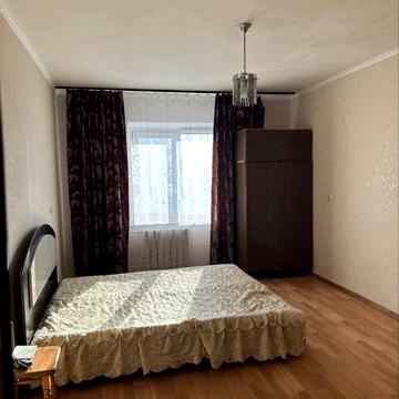 Продам квартиру на Троещине ул.Милославская 41/15