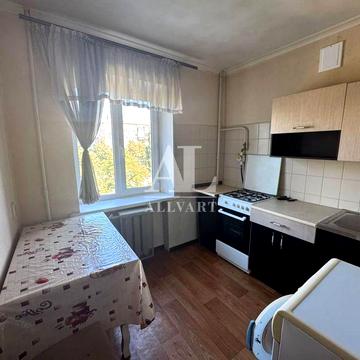 Продаж 1к Міхновського 6 Дружби Народів Звіринецька Либідська Печерськ