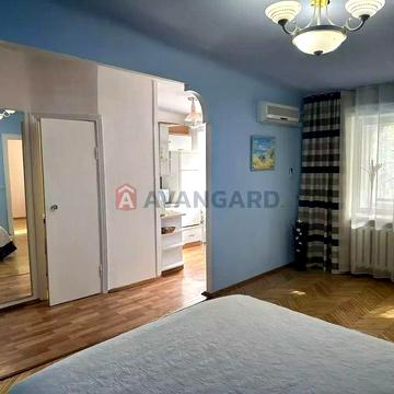 Продаж 2-к квартири