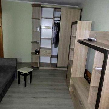 Здам 1 к. квартиру з ремонтом.