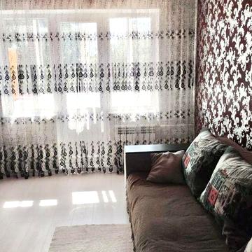 Здам 2 х кімнатну квартиру на Небесної Сотні з роздільними кімнатами