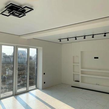 Продається сучасний будинок в стилі хай-тек в передмісті Чернівців