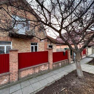 Без комісії, будинок площею 80 кВ м, газовий котел, ділянка 6 соток