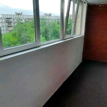 Продам 2-ком. квартиру ж/м Тополь 1, Запорожское шоссе дом кирпич, юмз