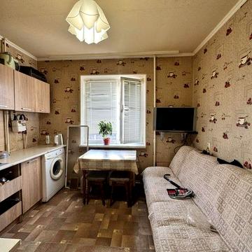 Продаж 1 кімнатної квартири р-н Незалежності /вул. Зенітного Полку