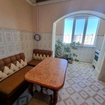 Здам 2-кім з ремонтом  на Троєщині  вул.  Радунська 32  поряд Епіцентр