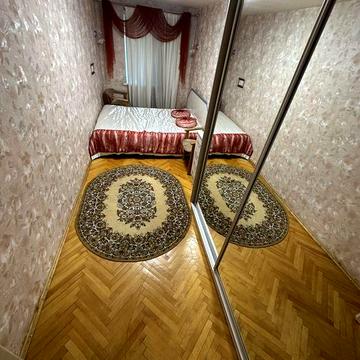 Вільна до поселення 15.04 .2 кім центр міста Пушкіна  8000