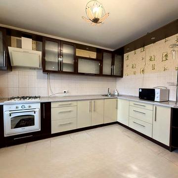 Продаж 2-кім в новобудові