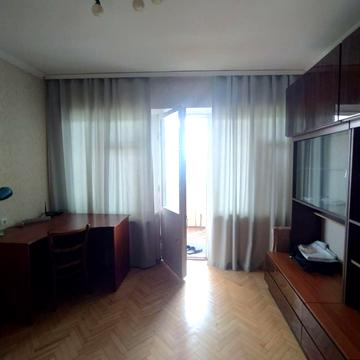 Докучаєвська вул., 16