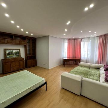 Сдам Квартиру 4ком, Центр , Исполкомоская, Шевченко ,