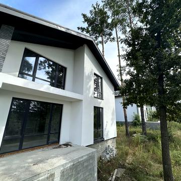 Заповідна, 63