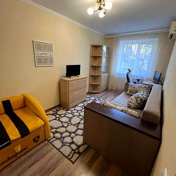 Довгострокова оренда 2к Квартира Івана і Юрія Лип вулиця