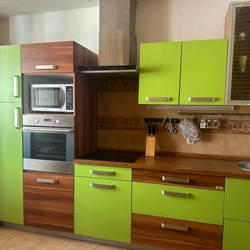 Єлизавети Чавдар вул., 5