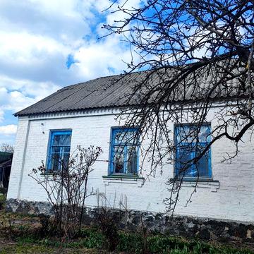 Продається окремий будинок в селищі Немішаєве