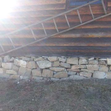 Продам стайню на