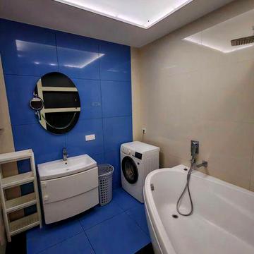 сдам 3-х к кв центр  набережна Сичеславская .