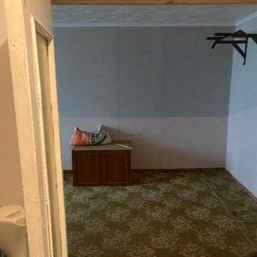 Продам трикімнатну квартиру