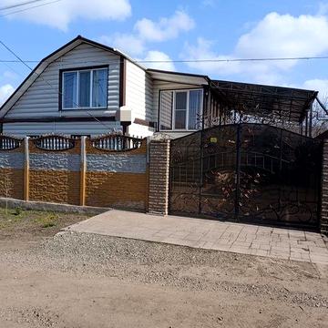 Продам  будинок з евроремонтом,сучасними меблями та побутовою технікою