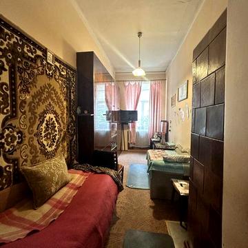 Продається 1-кімн.квартира по вул. Головацького