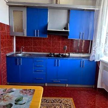 3-ох кімнатна квартира Закарпатська область місто Берегове вулиця Мукачівська 36 Б