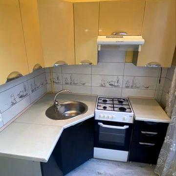 Здається 1км в центрі 250$.