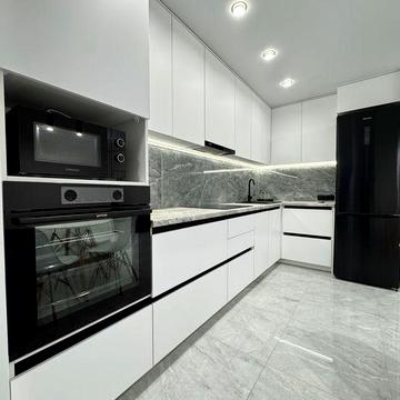 Оренда 1 км поблизу Трц подоляни єр іо