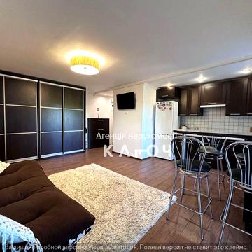 Здам 2к квартиру , Є. Маланюка, 5 хвилин від центру