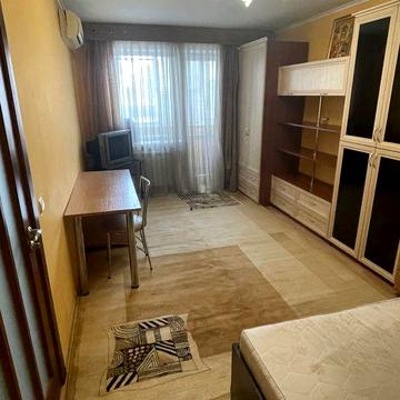 Оренда довгостр. 1-кімнатна, центр, Луцьк