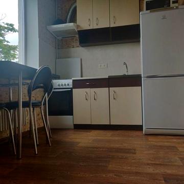 Сдается классная 1 комнатная квартира возле метро Научная