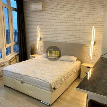 Жилянська вул., 118