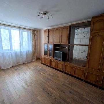 Гарна 2 кімнатна квартира. Супер ціна.